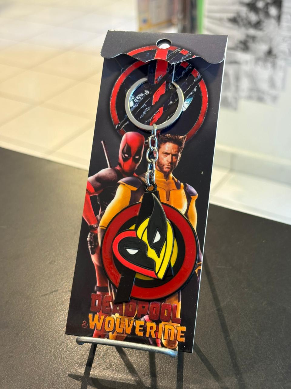 LLAVEROS WOLVERINE Y DEADPOOL
