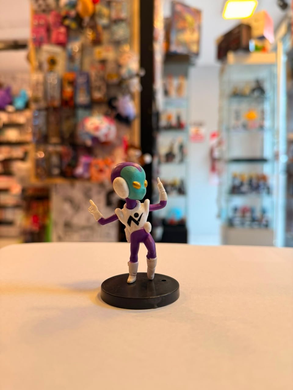 FIGURA GASHAPON DE JACO EL PATRULLERO GALACTICO