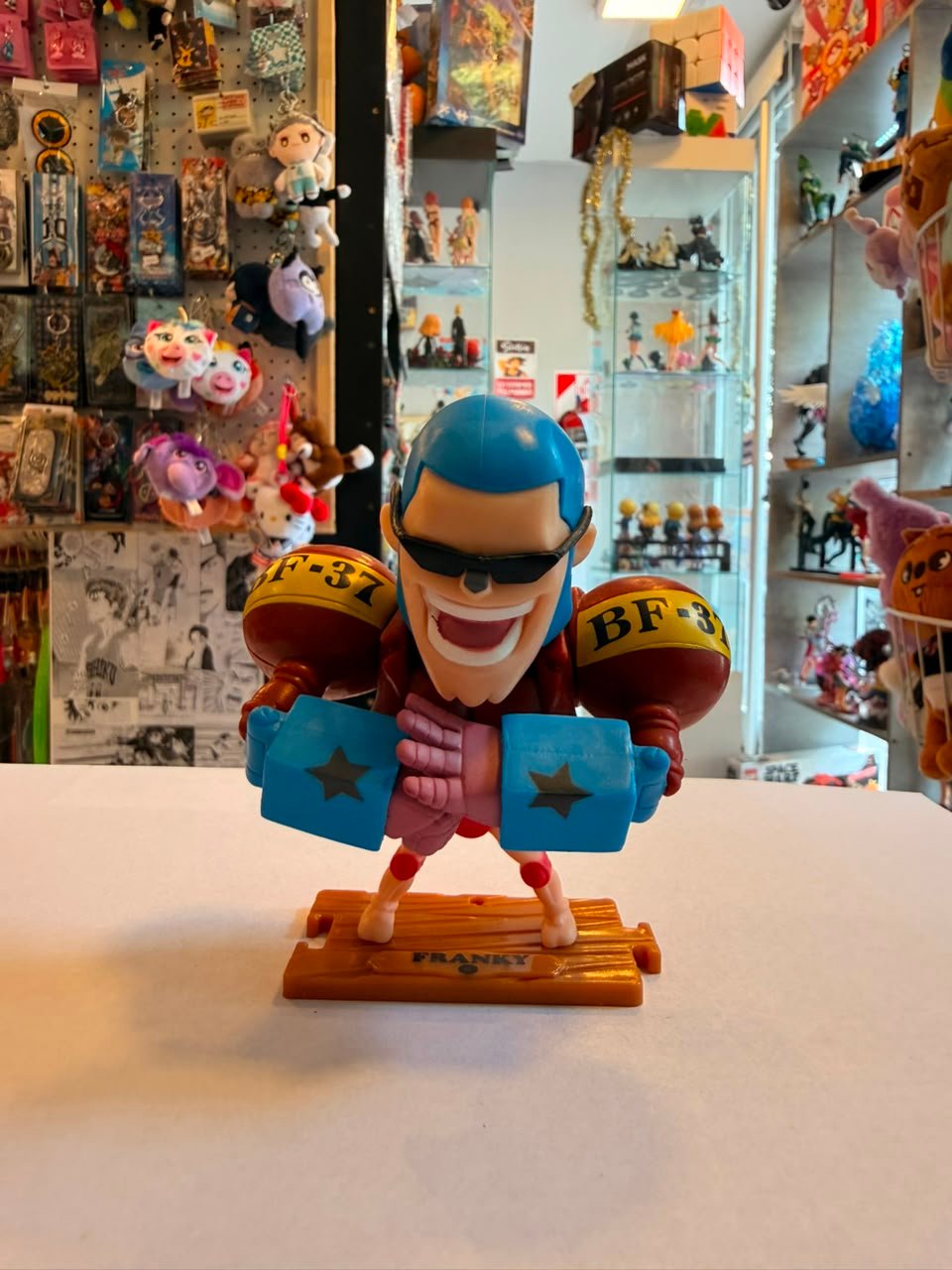 FIGURA CHIBI DE FRANKY ESTILO ROMPECABEZAS