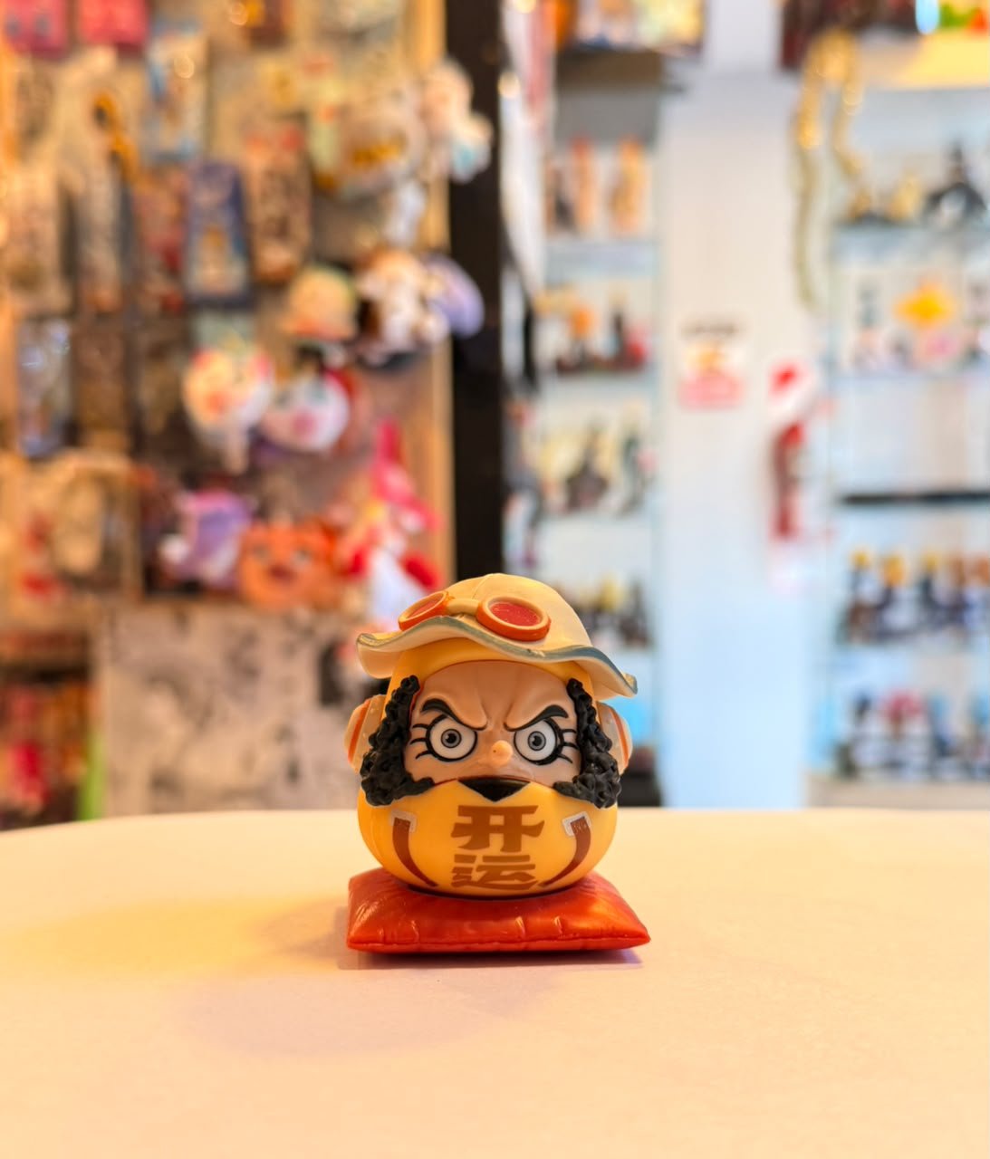 FIGURA GASHAPON DE DARUMA USOPP