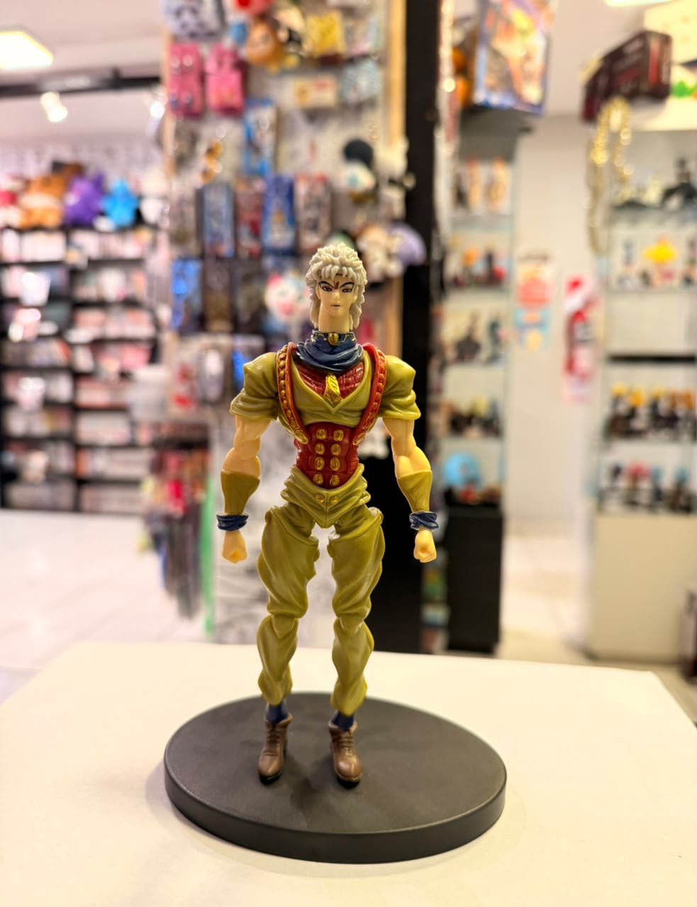 FIGURA DE DIO BRANDO LINEA SUPER ACTION STATUE
