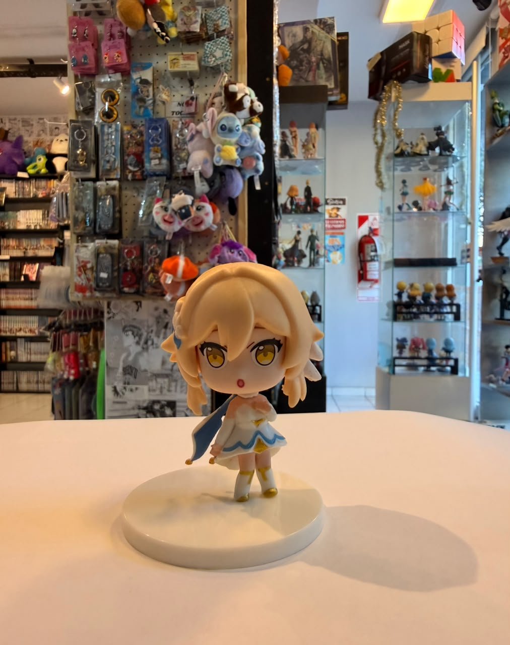 FIGURA GASHAPON DE LUMINE