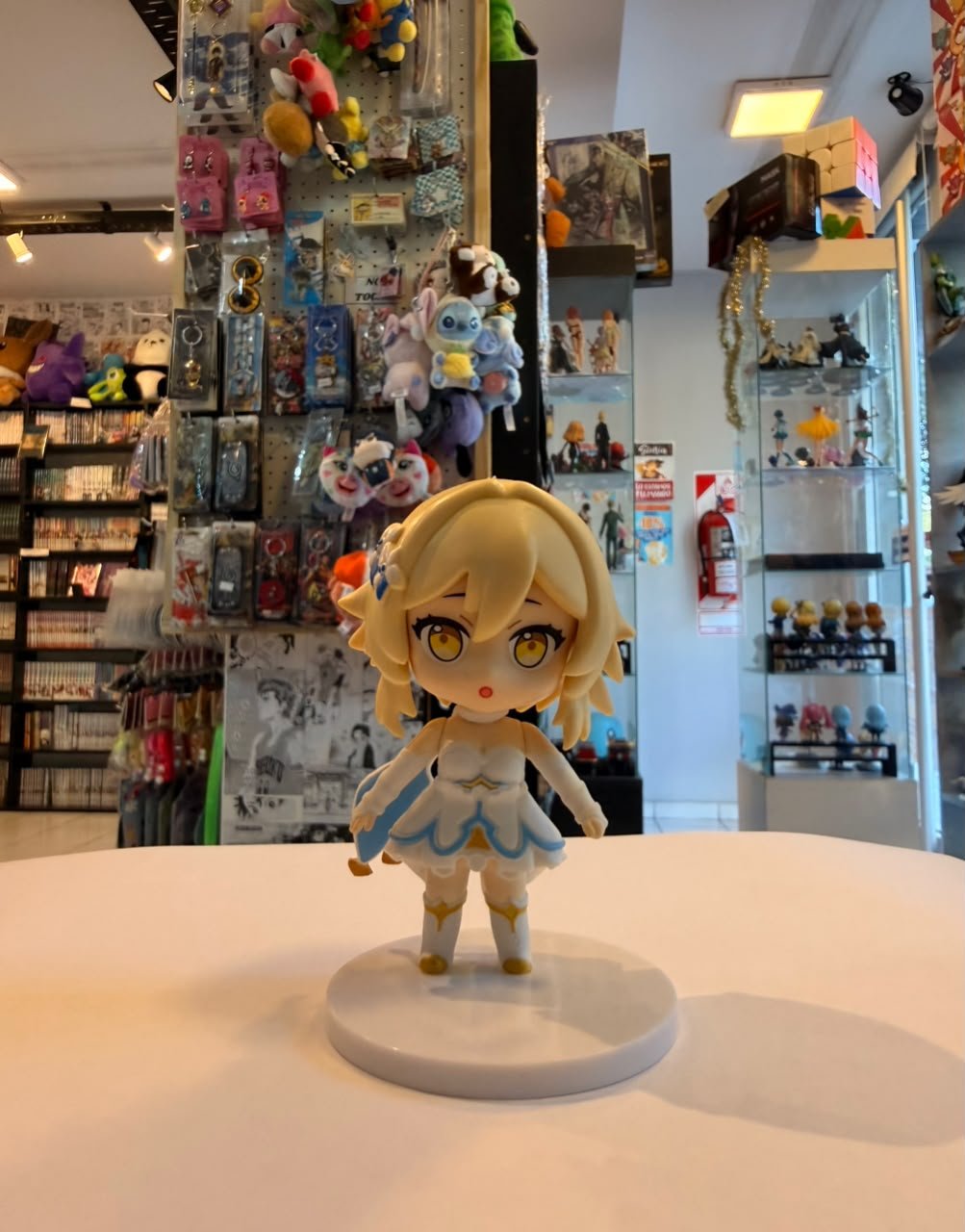 FIGURA CHIBI DE LUMINE
