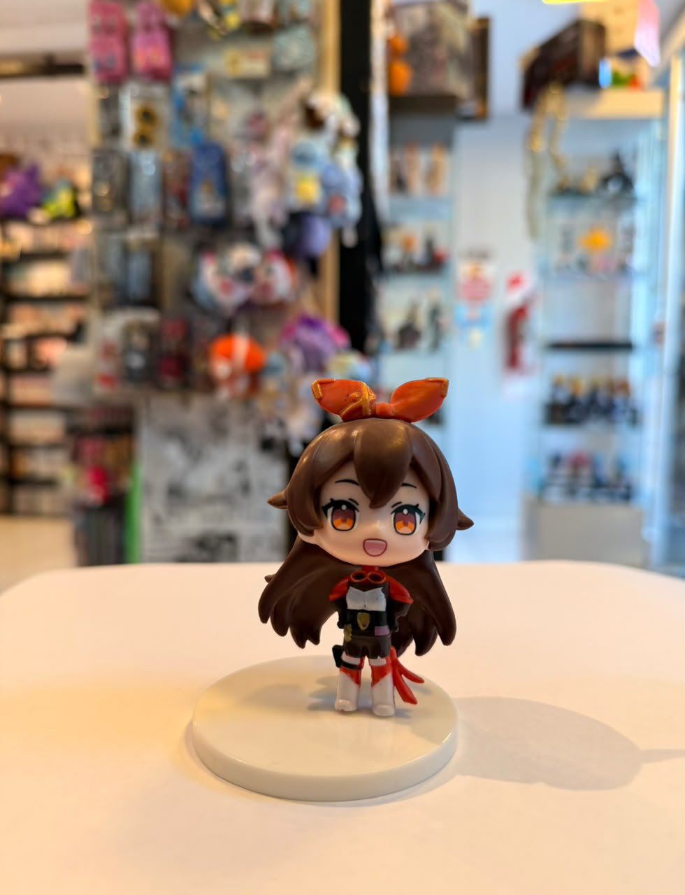 FIGURA GASHAPON DE AMBER