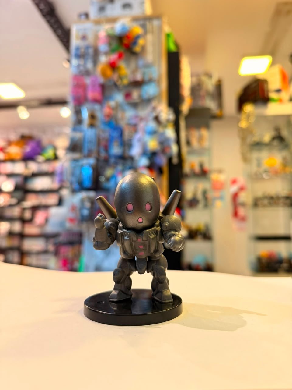 FIGURA CHIBI DE METAL KNIGHT