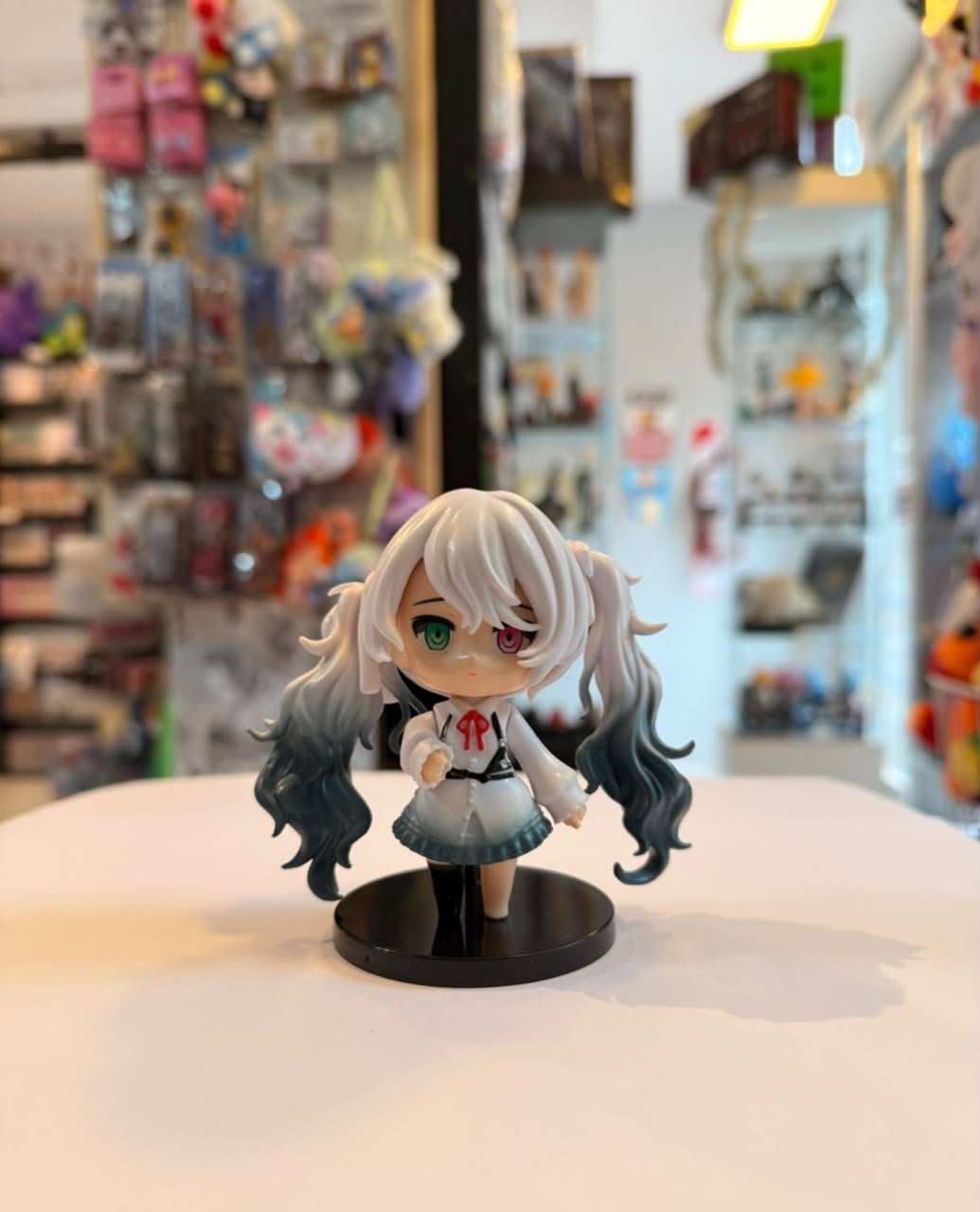 FIGURA CHIBI DE MIKU VERSION GRUPO 25-JI
