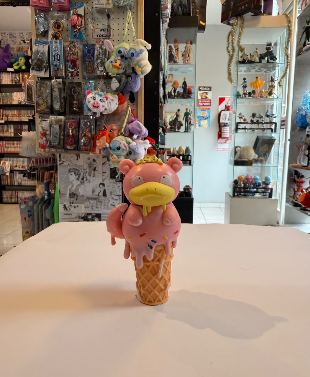 FIGURA DE SLOWPOKE COMO HELADO DERRETIDO