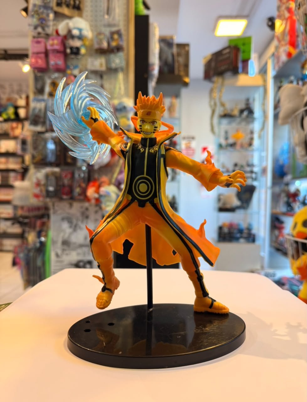 FIGURA DE NARUTO UZUMAKI EN MODO KURAMA