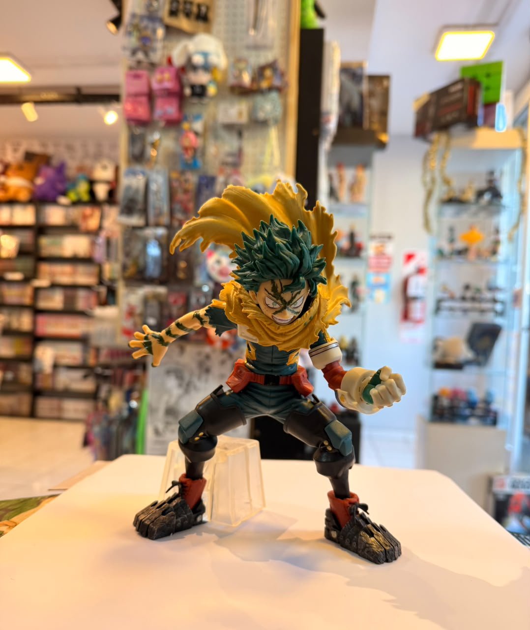 FIGURA DE IZUKU MIDORIYA VERSION DARK DEKU